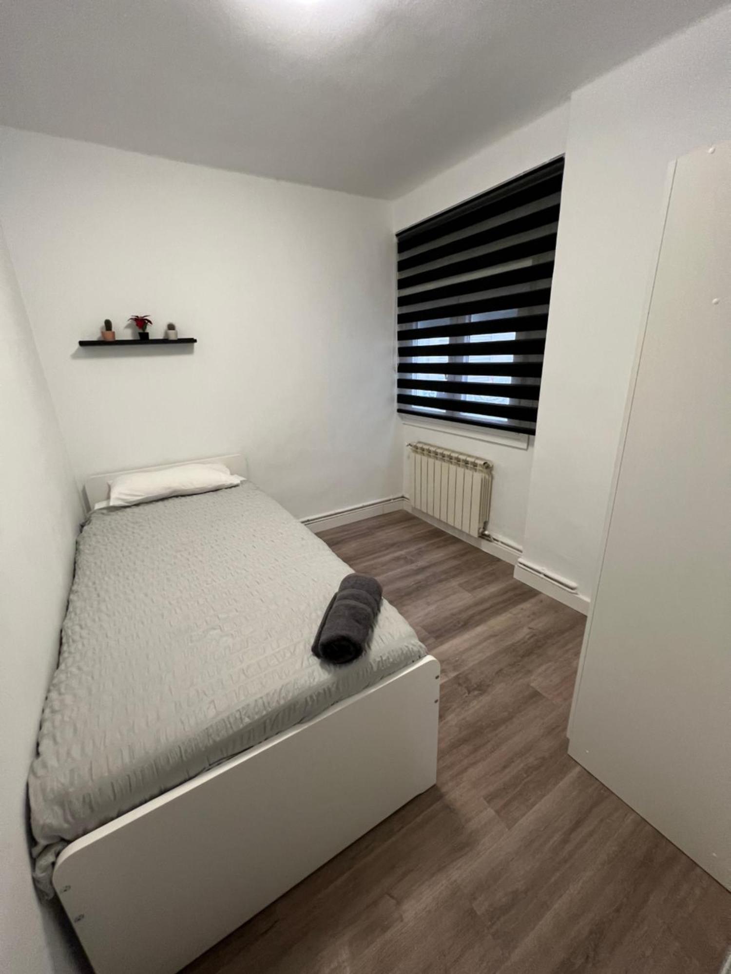Апартаменти Apartamento En Zaragoza Junto A La Estacion Delicias Екстер'єр фото